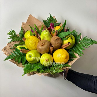 Фруктовый букет из яблок и киви