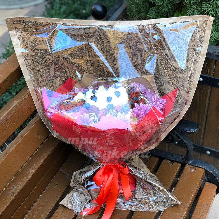 Букет из клубники и голубики (в упаковке)